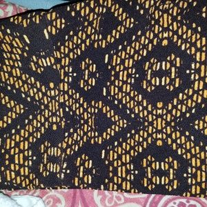 Medium lularoe cassie